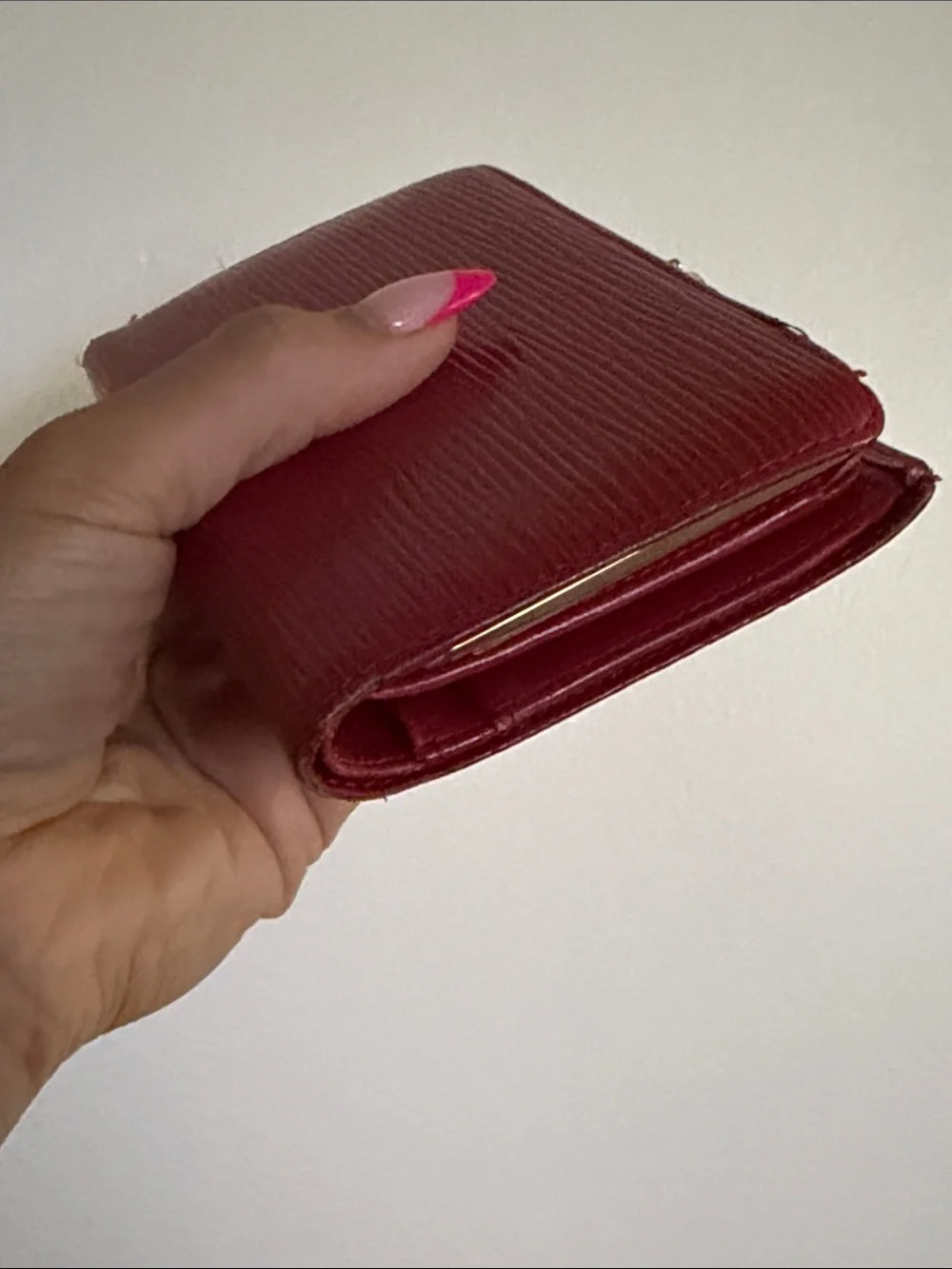 Louis Vuitton Red Epi Porte monnaie billets viennois kiss lock Wallet